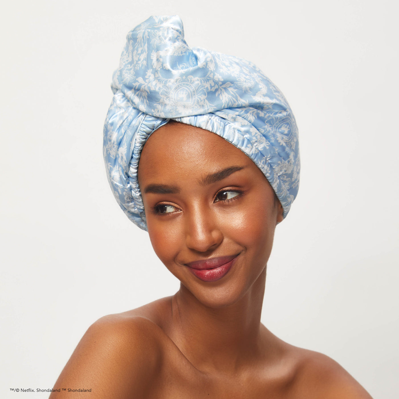 Kitsch x Bridgerton Satin Wrapped Hair Towel - Toile De Blue