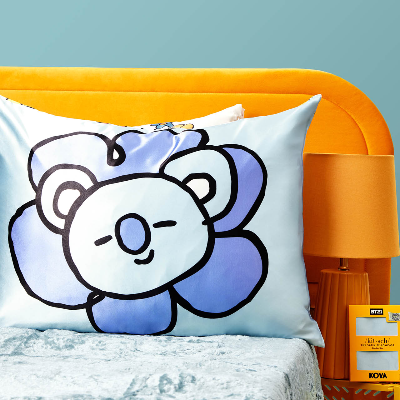 BT21 incontra la federa Kitsch - KOYA