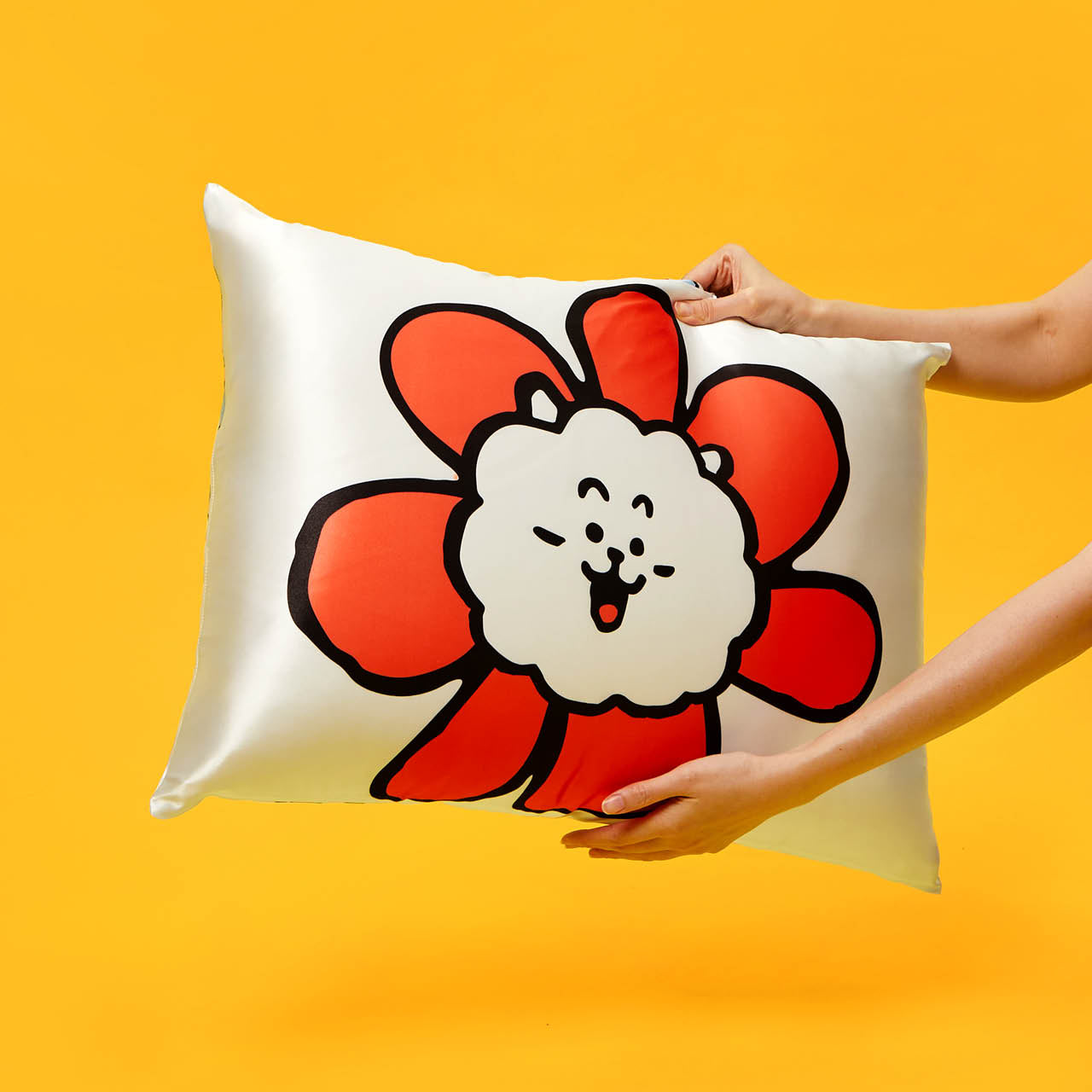 BT21 trifft Kitsch Satin-Kissenbezug - RJ