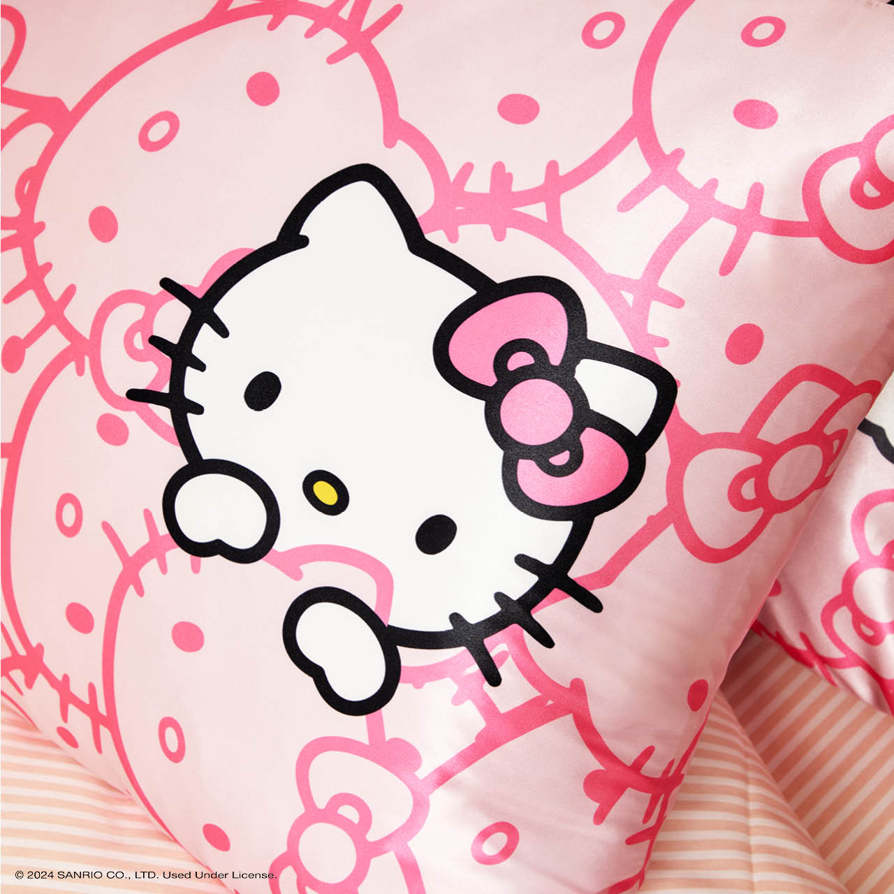 Hello Kitty x Kitsch Kopfkissenbezug König - Rosa Hello Kitty Gesichter